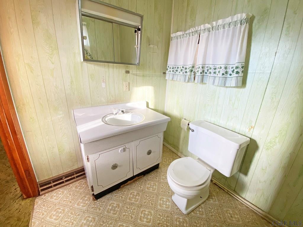 1129 Station Road Twin Rocks, PA 15960 - Photo 17 of 35 Gallery Image 17