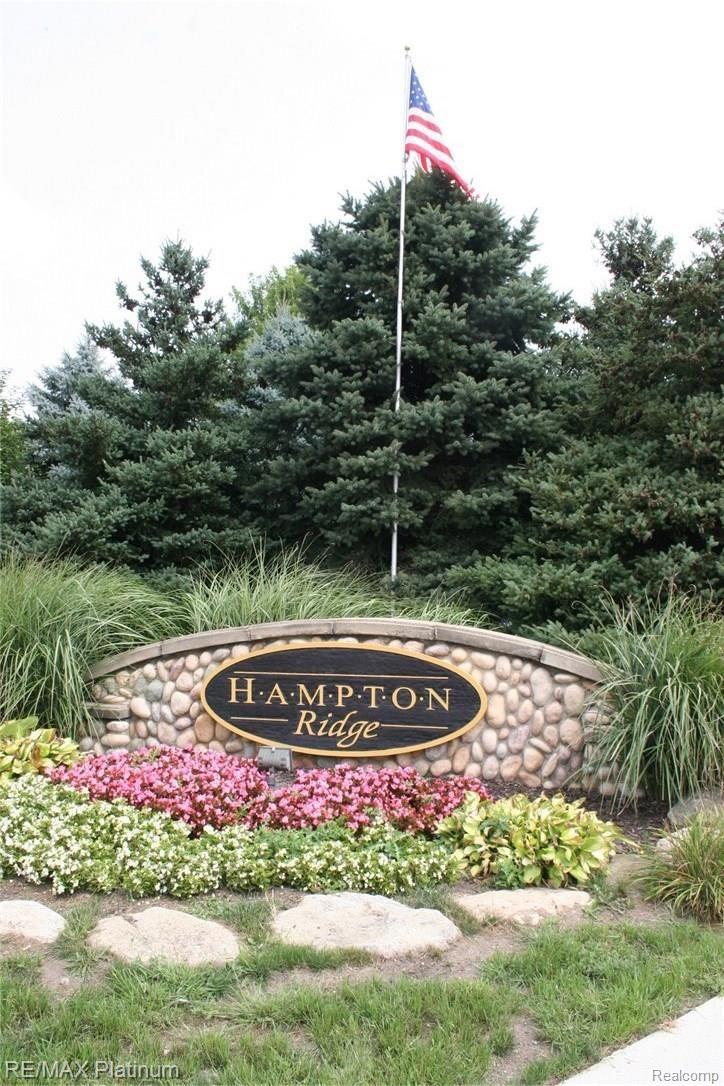 4074 Hampton Ridge Boulevard, Unit 58 Howell, MI 48843 - Photo 30 of 37 IMG_4376 (Large).jpeg