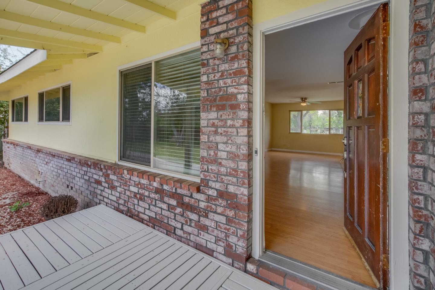 11630 Mountain View Road Tracy, CA 95376 - Photo 3 of 32 Gallery Image 3