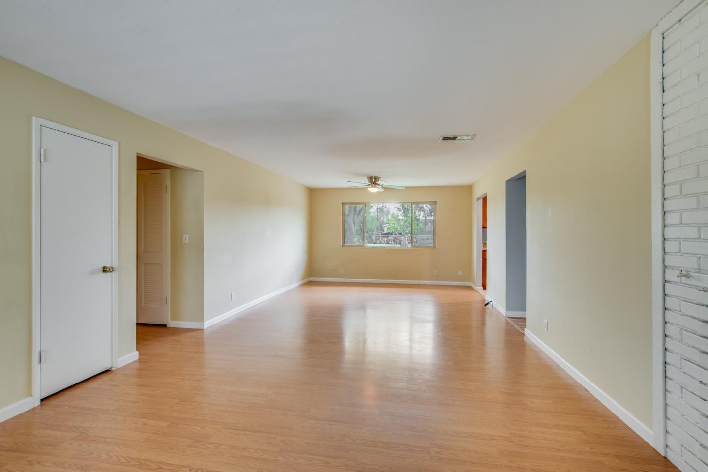 11630 Mountain View Road Tracy, CA 95376 - Photo 4 of 32 Gallery Image 4