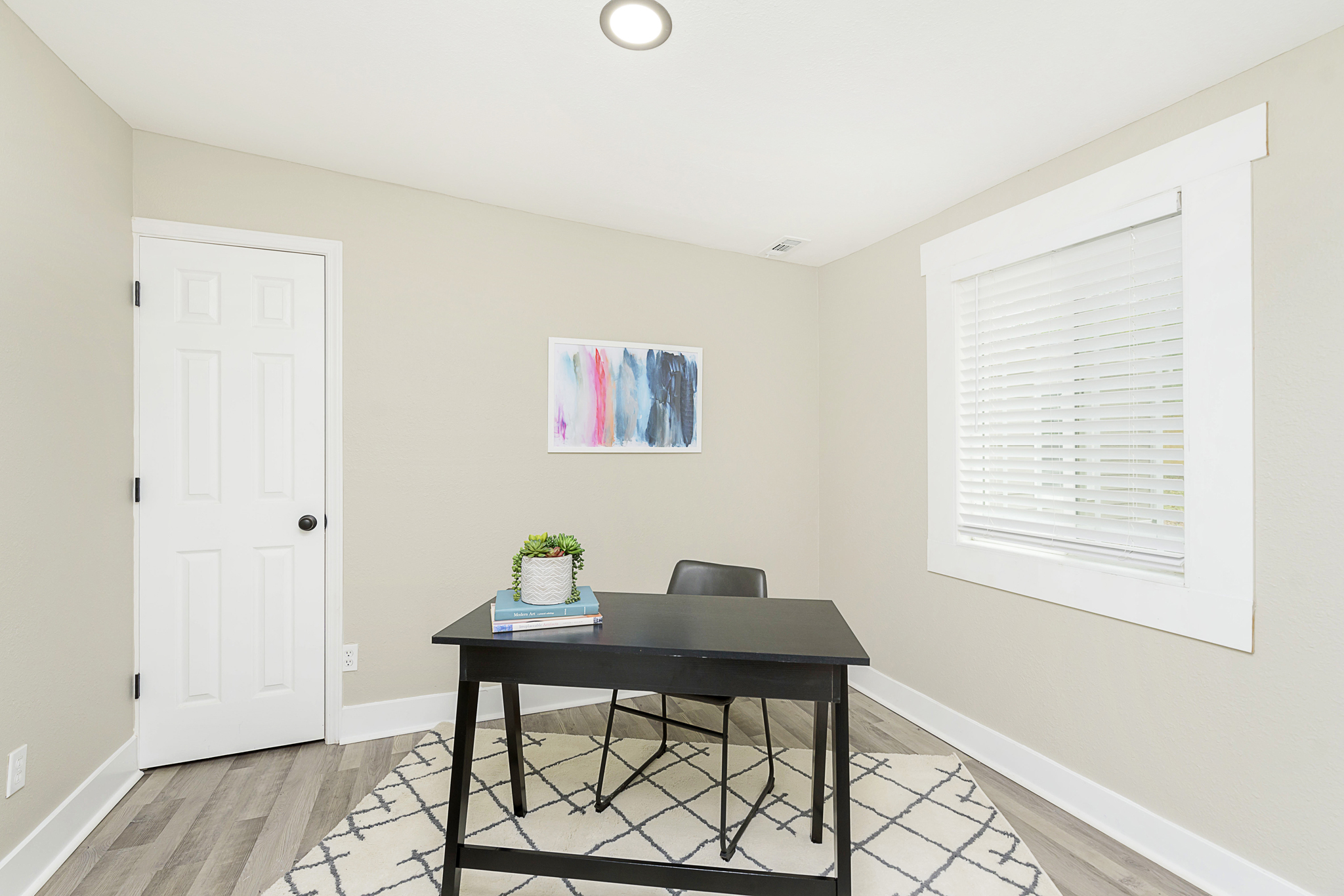 5157 Clarendon Road Indianapolis, IN 46208 - Photo 11 of 35 Gallery Image 11