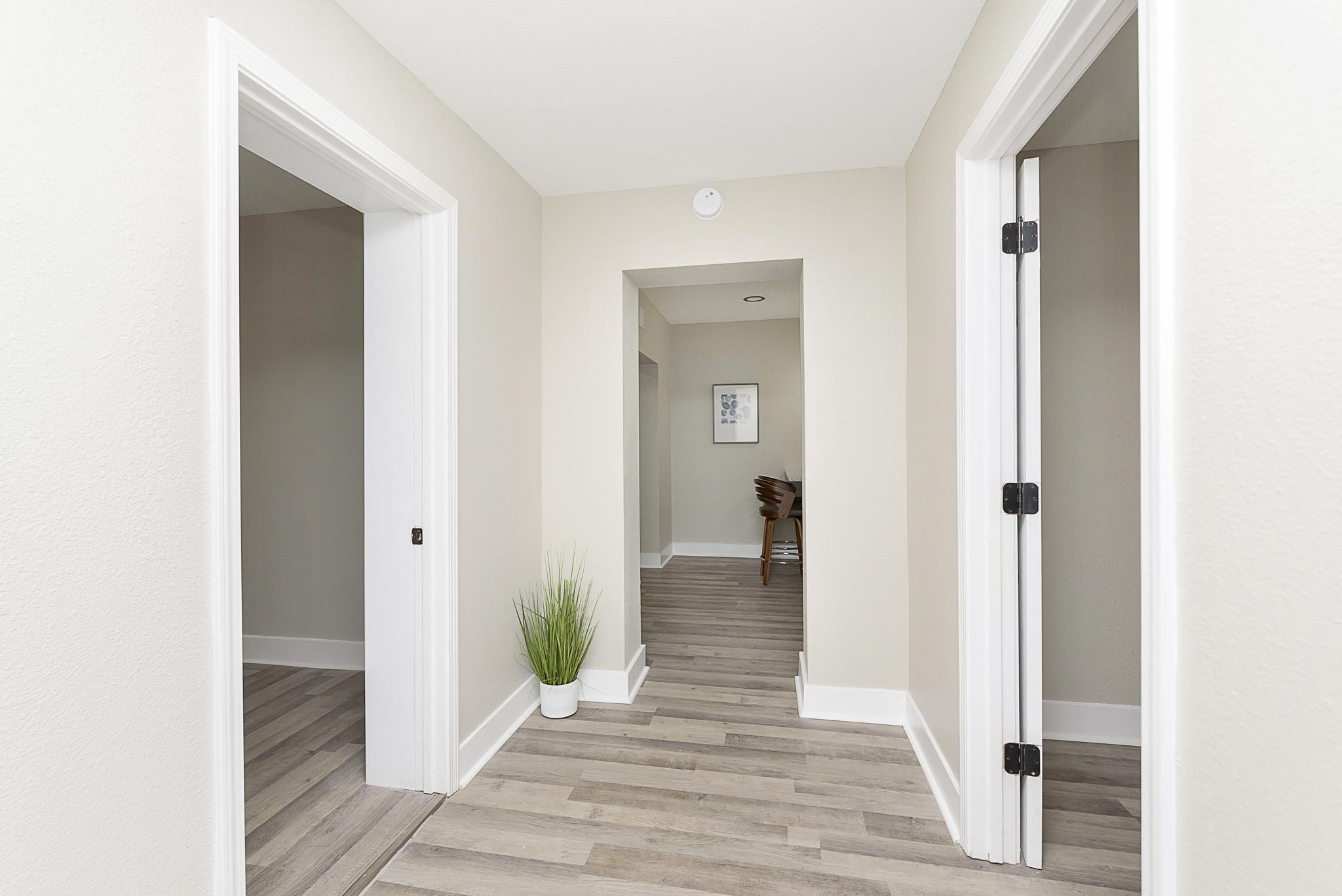 5157 Clarendon Road Indianapolis, IN 46208 - Photo 13 of 35 Gallery Image 13