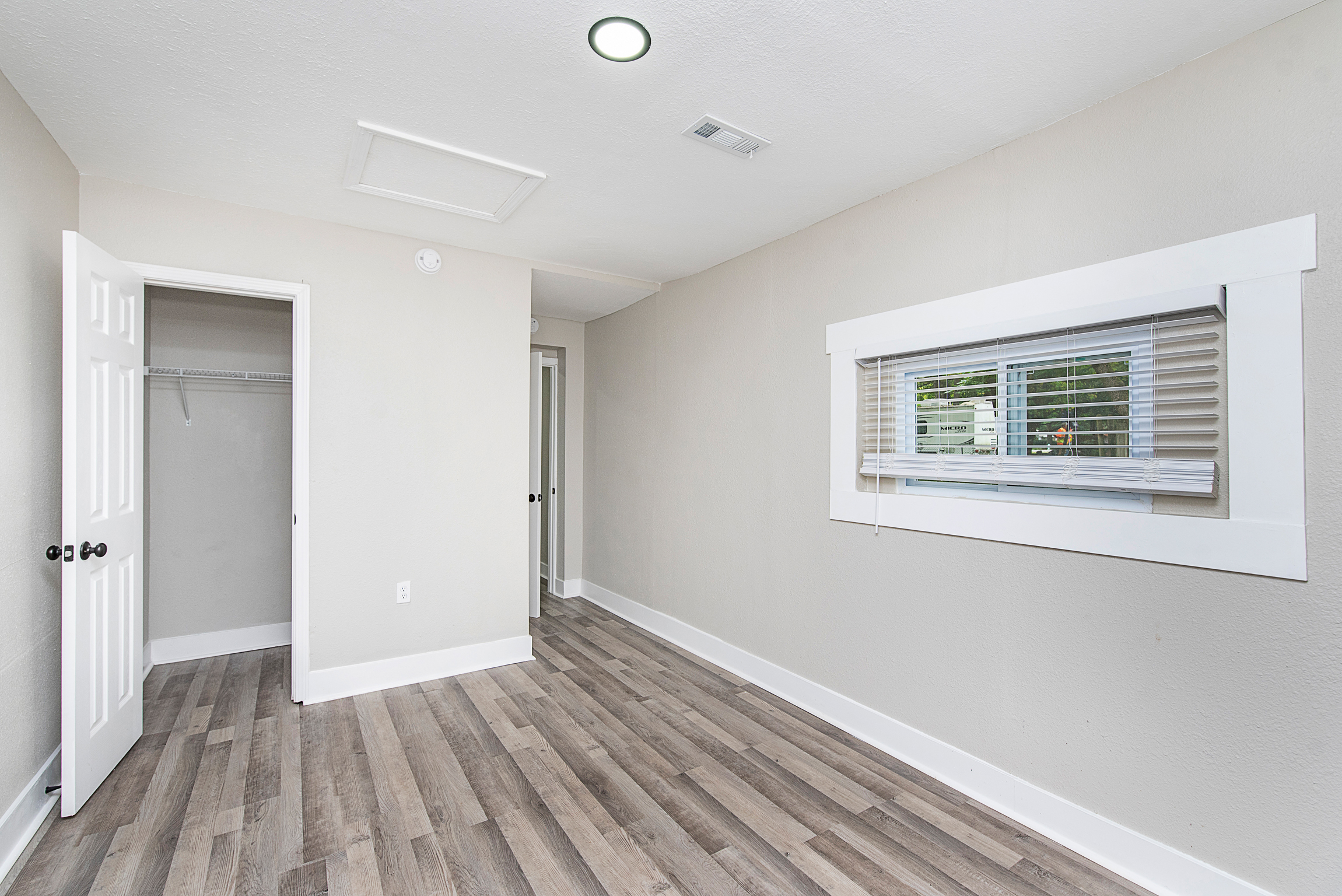 5157 Clarendon Road Indianapolis, IN 46208 - Photo 34 of 35 Gallery Image 34