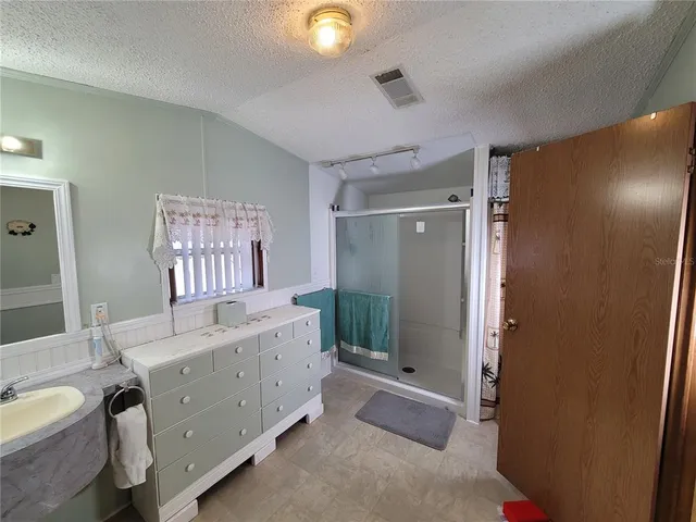 $209,900 | 37139 Pepper Drive, Zephyrhills, FL 33541