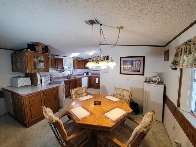 $209,900 | 37139 Pepper Drive, Zephyrhills, FL 33541