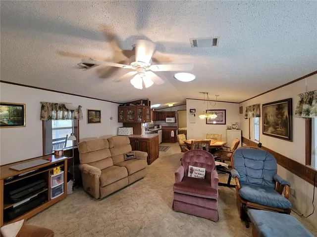 $209,900 | 37139 Pepper Drive, Zephyrhills, FL 33541