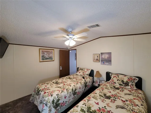 $209,900 | 37139 Pepper Drive, Zephyrhills, FL 33541