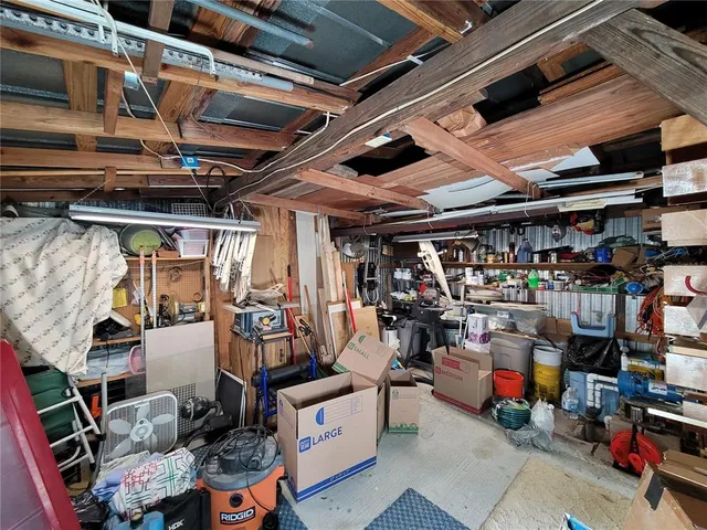 $209,900 | 37139 Pepper Drive, Zephyrhills, FL 33541