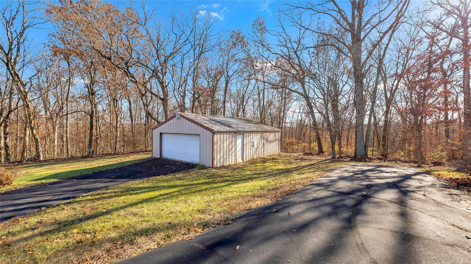 903 Matson Hill Road Defiance, MO 63341 - Photo 10 of 53 Gallery Image 10