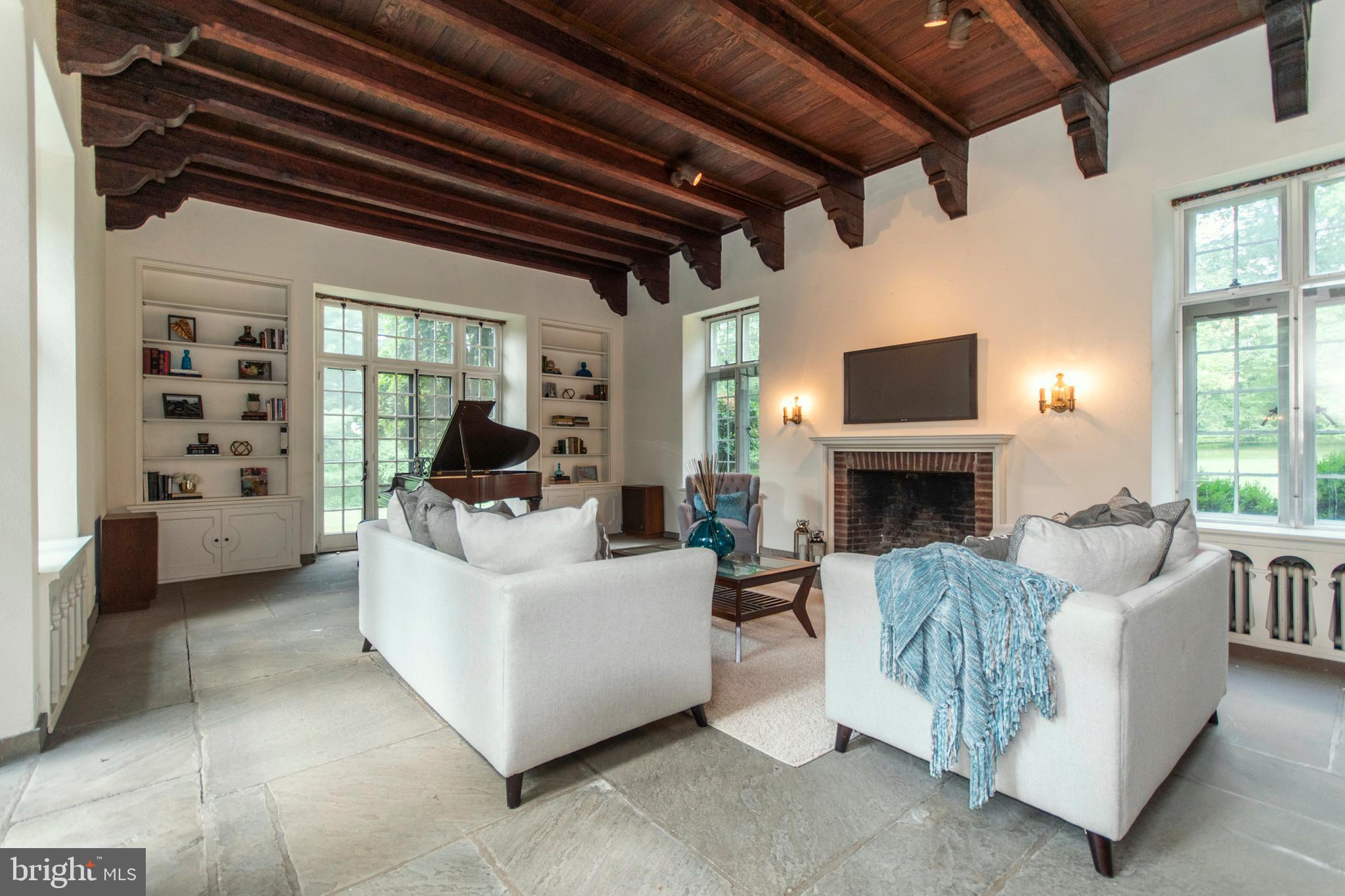 643 Washington Lane Rydal, PA 19046 - Photo 14 of 47 Step down into the Family/Great Room