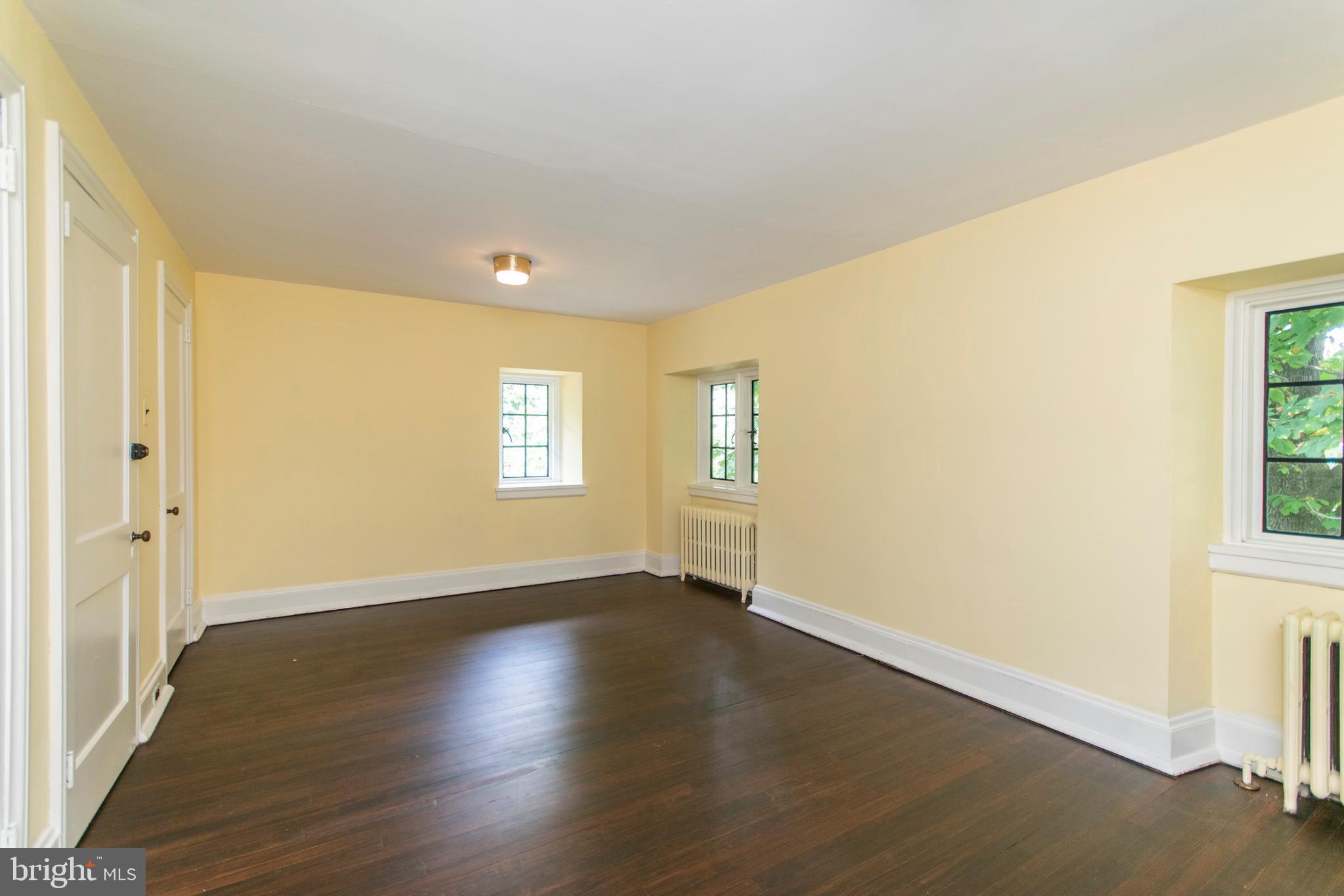 643 Washington Lane Rydal, PA 19046 - Photo 37 of 47 6th Bedroom with beautifully refinished floors