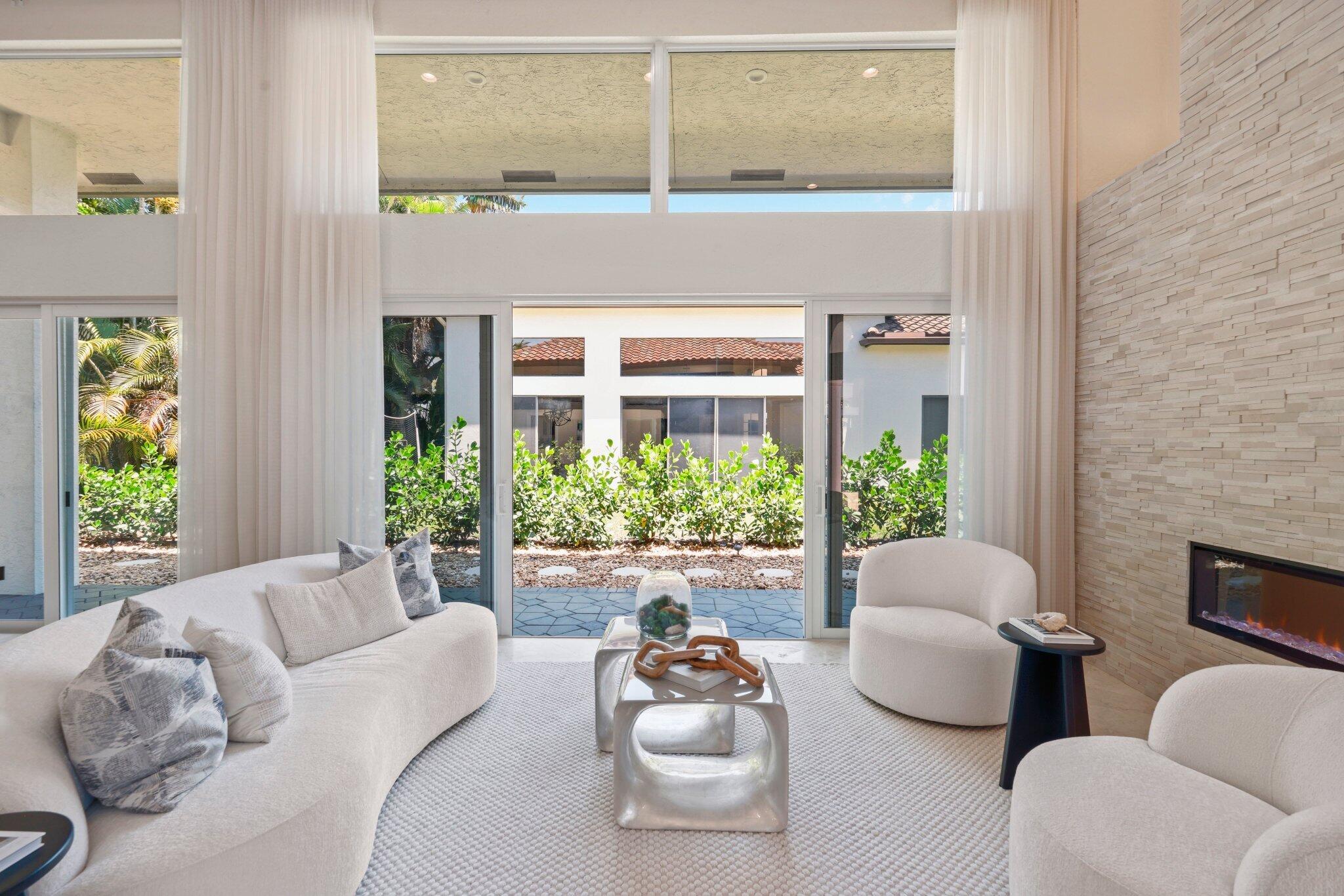 3155 Northwest 60th Street Boca Raton, FL 33496 - Photo 13 of 83 Sitting Area