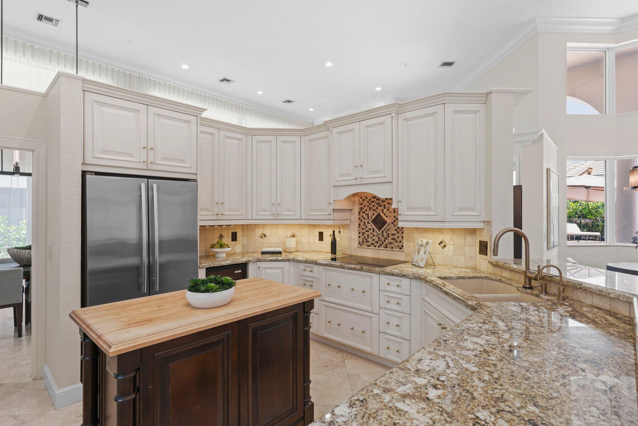 3155 Northwest 60th Street Boca Raton, FL 33496 - Photo 27 of 83 Kitchen