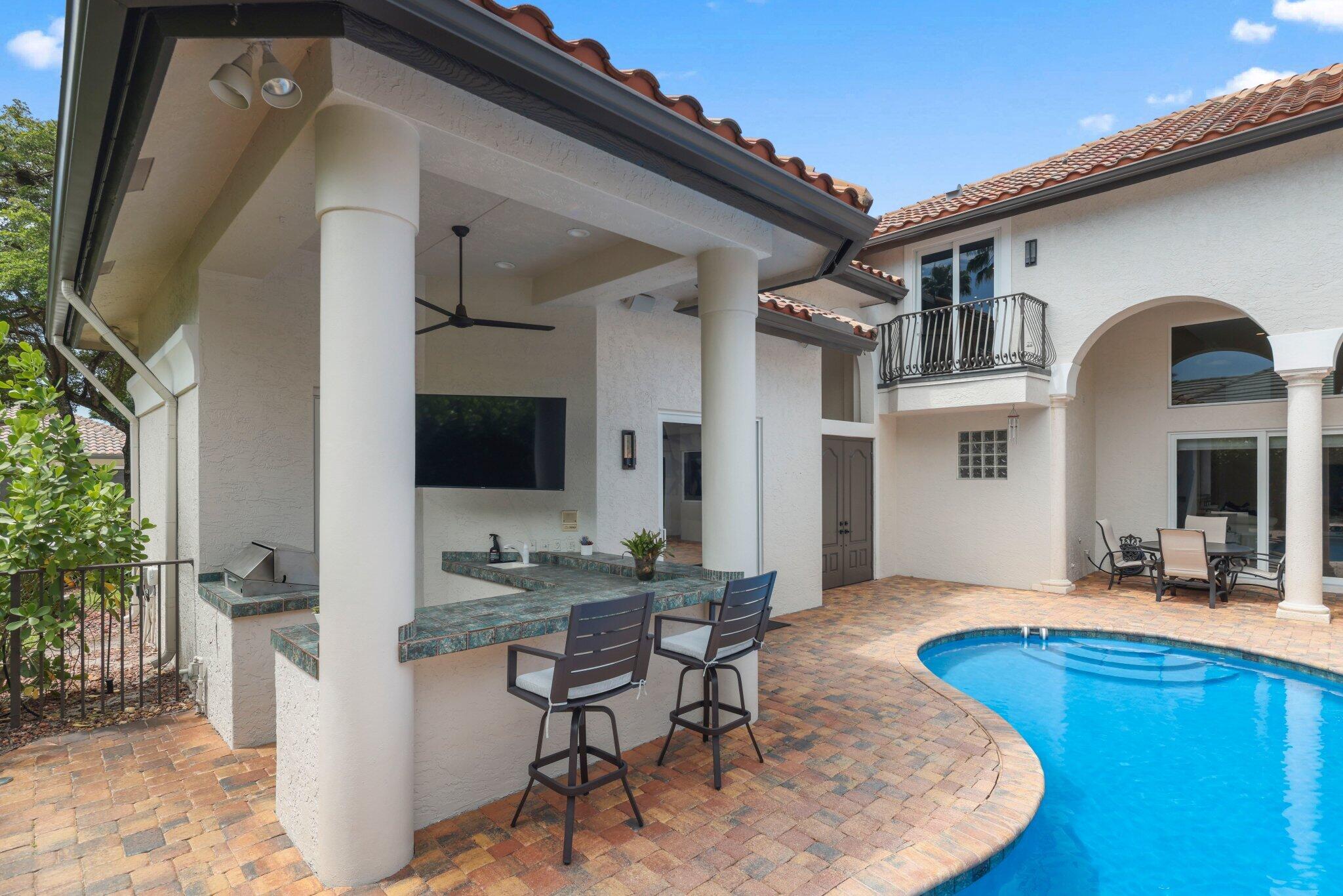 3155 Northwest 60th Street Boca Raton, FL 33496 - Photo 76 of 83 Courtyard