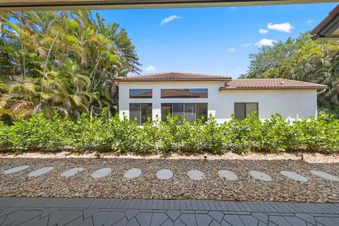 $2,095,000 | 3155 Northwest 60th Street, Boca Raton, FL 33496