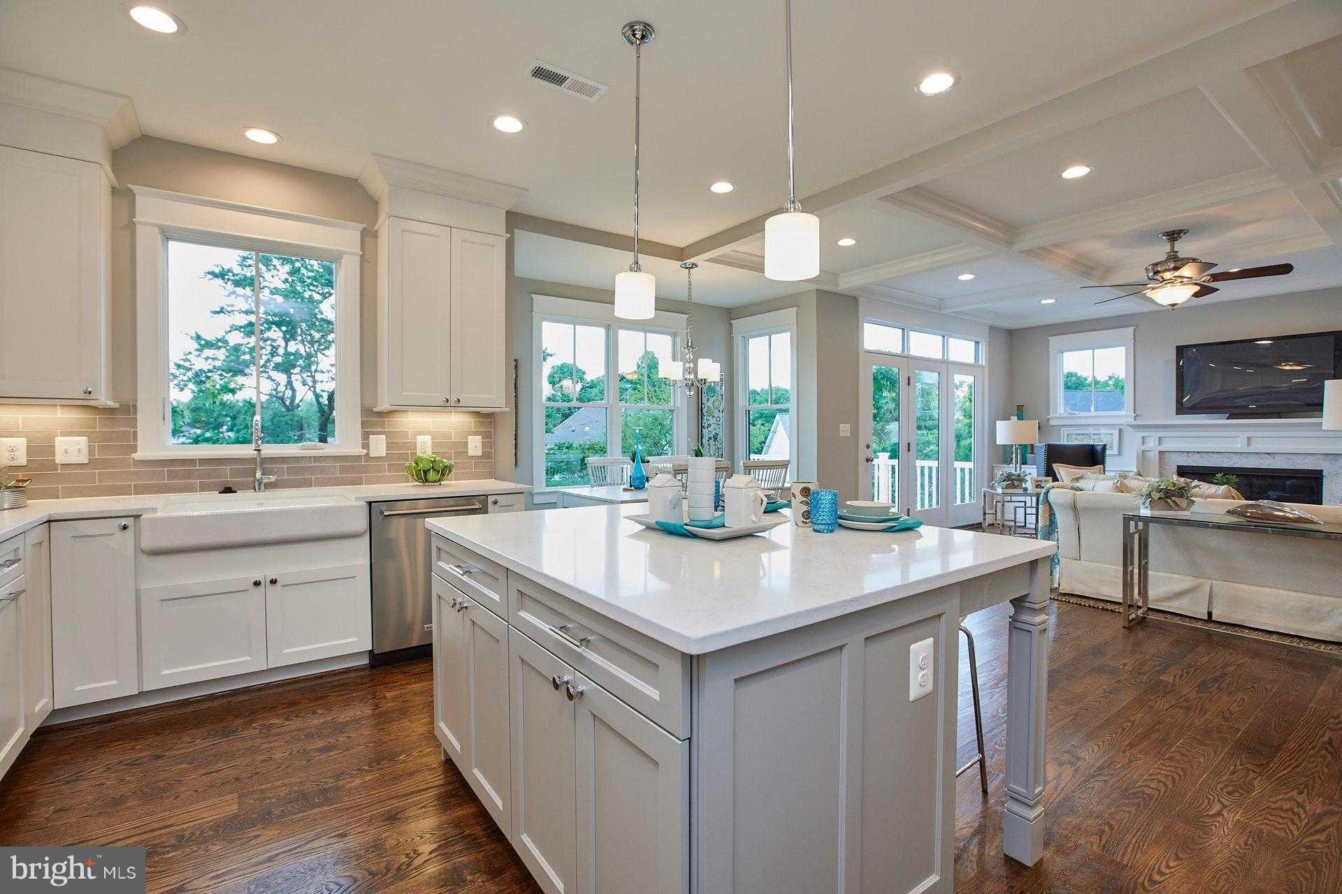 2610 North Quantico Street Arlington, VA 22207 - Photo 2 of 30 Stainless steel appliances and quartz counters