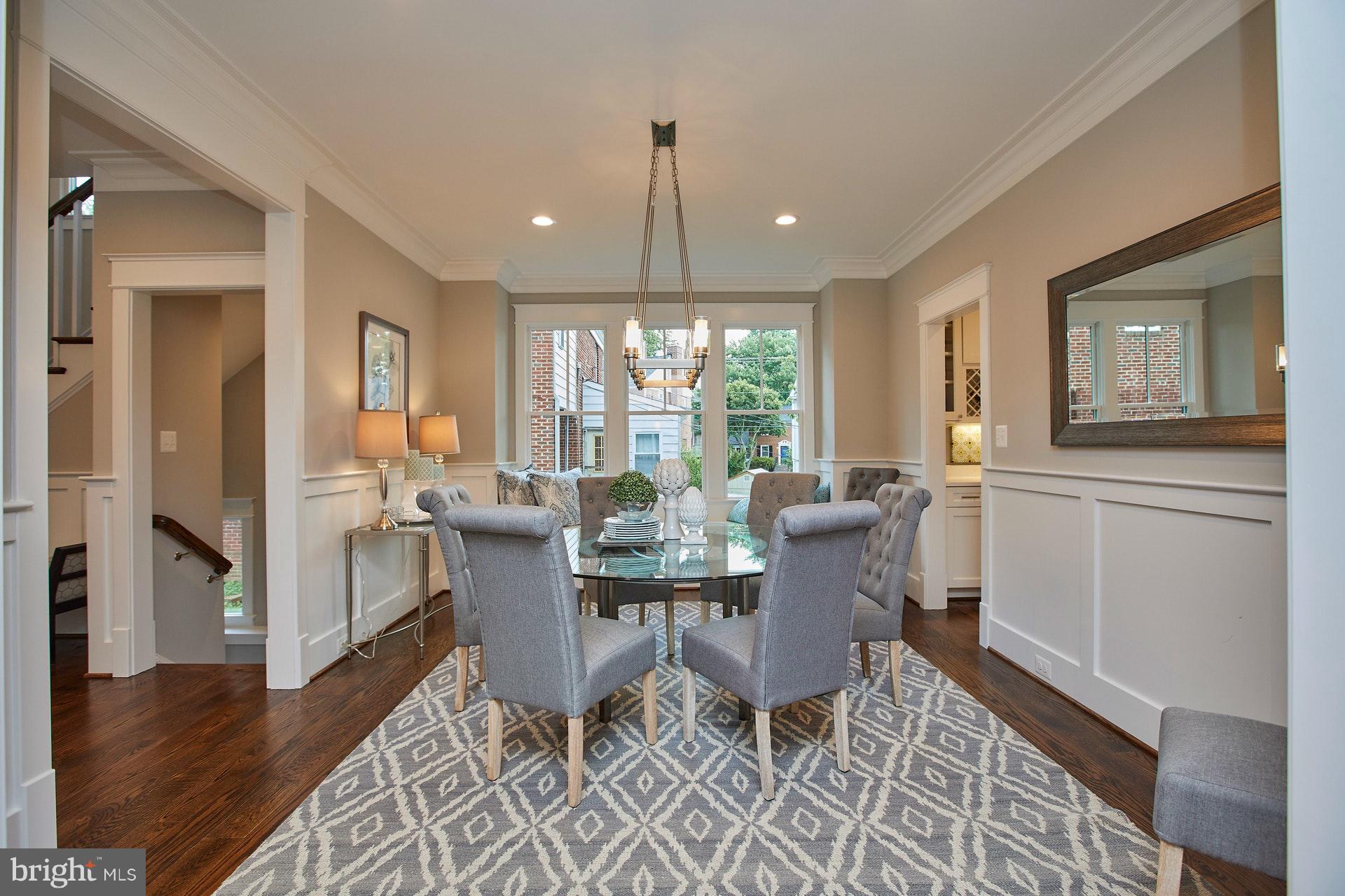 2610 North Quantico Street Arlington, VA 22207 - Photo 5 of 30 Dining Room
