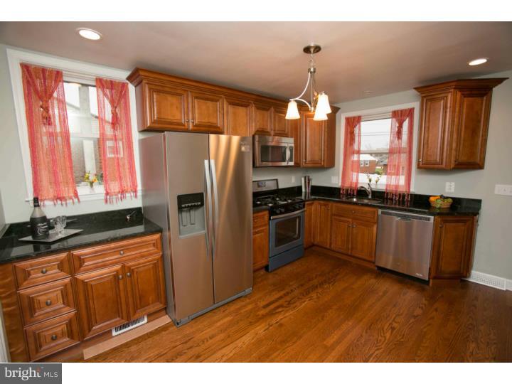 2910 Dermond Road East Norriton, PA 19403 - Photo 3 of 25 Kitchen