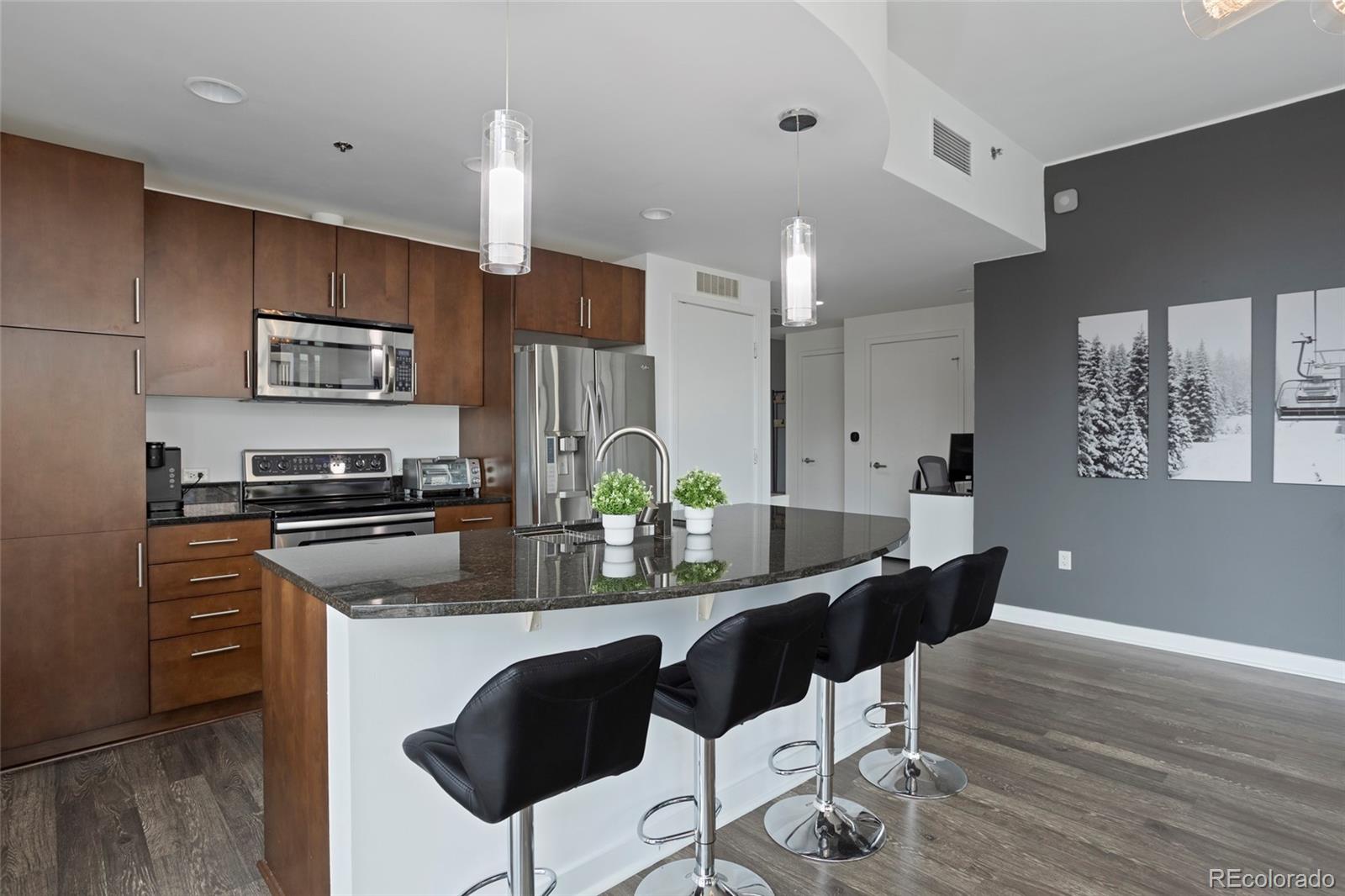 891 14th Street, Unit 1508 Denver, CO 80202 - Photo 7 of 40