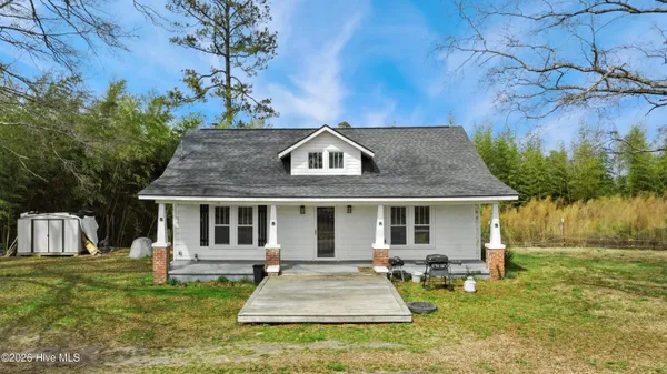 $299,500 | 1867 Frazier Road, Spring Hope, NC 27882