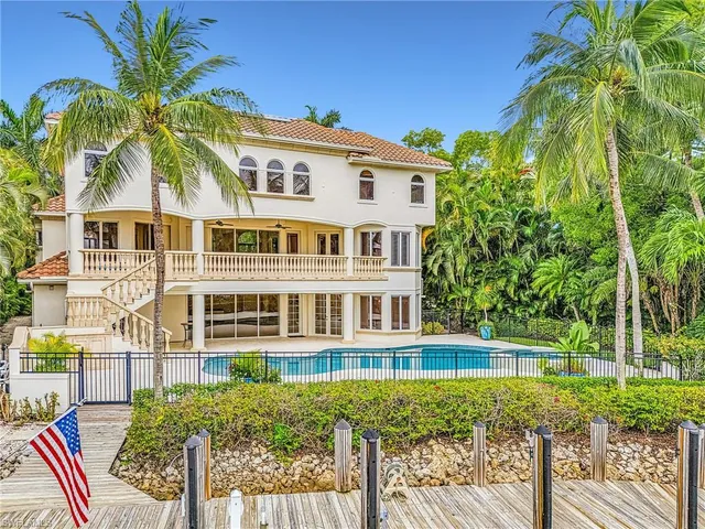 $19,500 | 1825 6th Street South, Naples, FL 34102