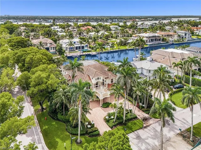 $19,500 | 1825 6th Street South, Naples, FL 34102