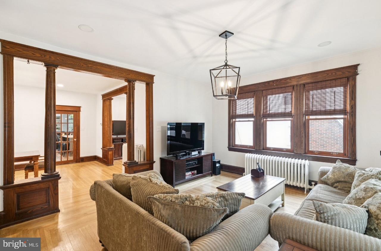 69 Colonial Avenue Pitman, NJ 08071 - Photo 4 of 42 Gallery Image 4