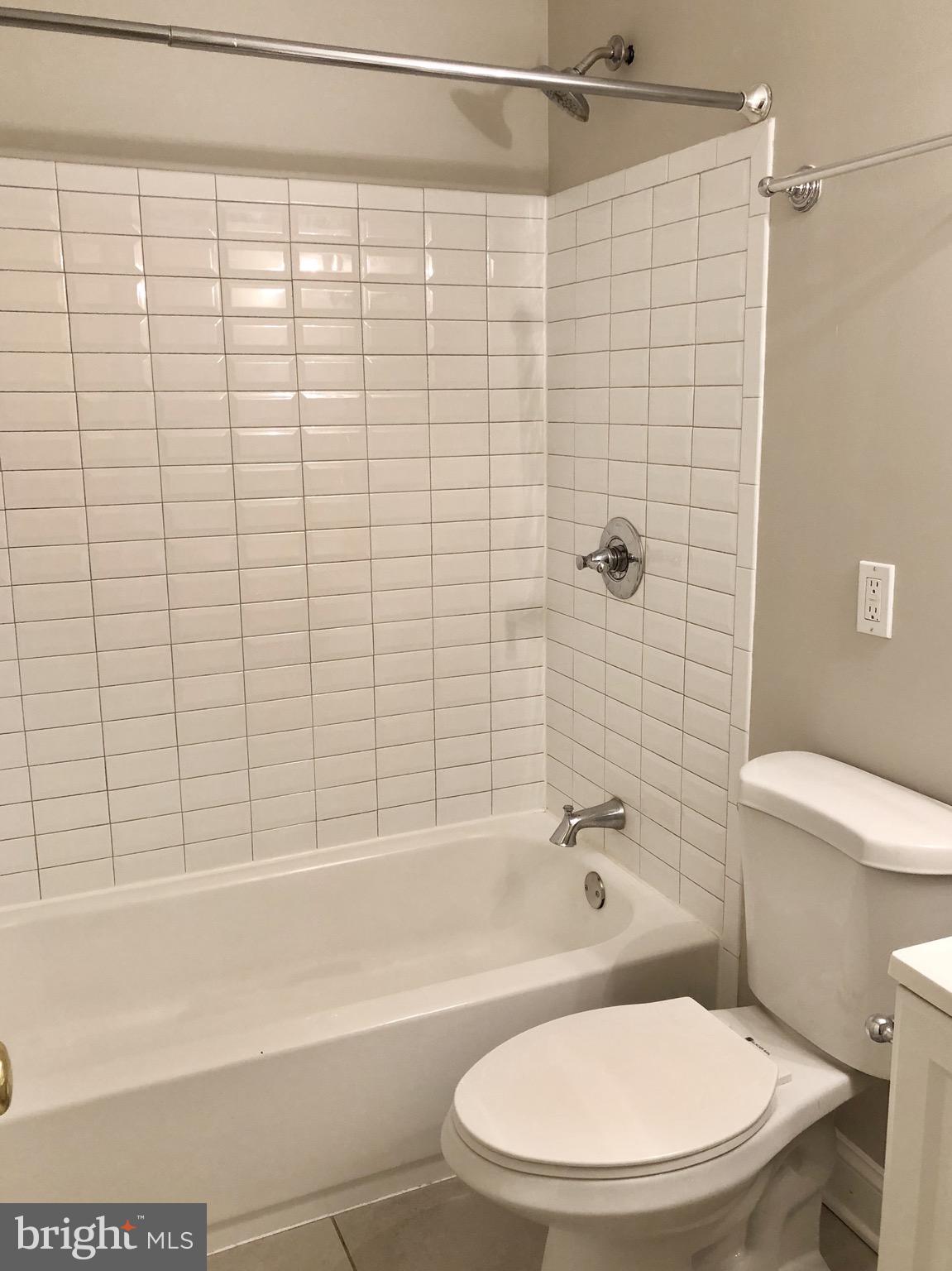 6160 Solomons Island Road Dunkirk, MD 20754 - Photo 44 of 48 Hall Bathroom