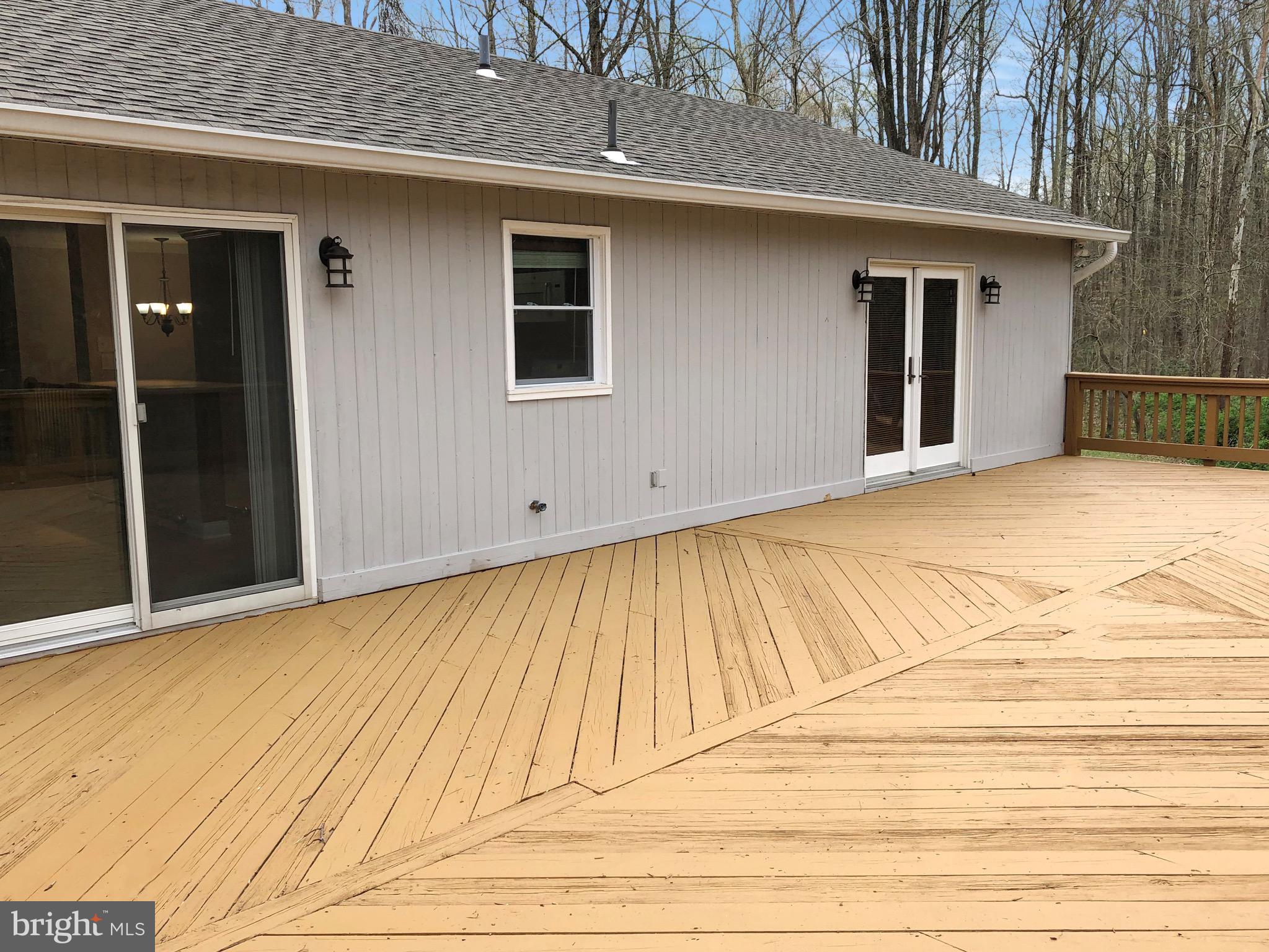 6160 Solomons Island Road Dunkirk, MD 20754 - Photo 48 of 48 Rear/Rear Deck