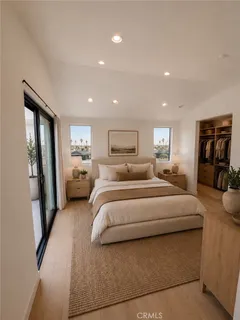 $2,995,000 | 510 1/2 35th Street, Newport Beach, CA 92663