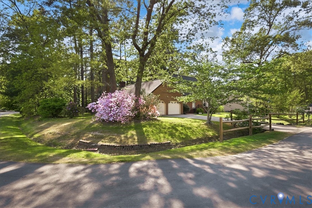 4601 Riderwood Way Chester, VA 23831 - Photo 3 of 45