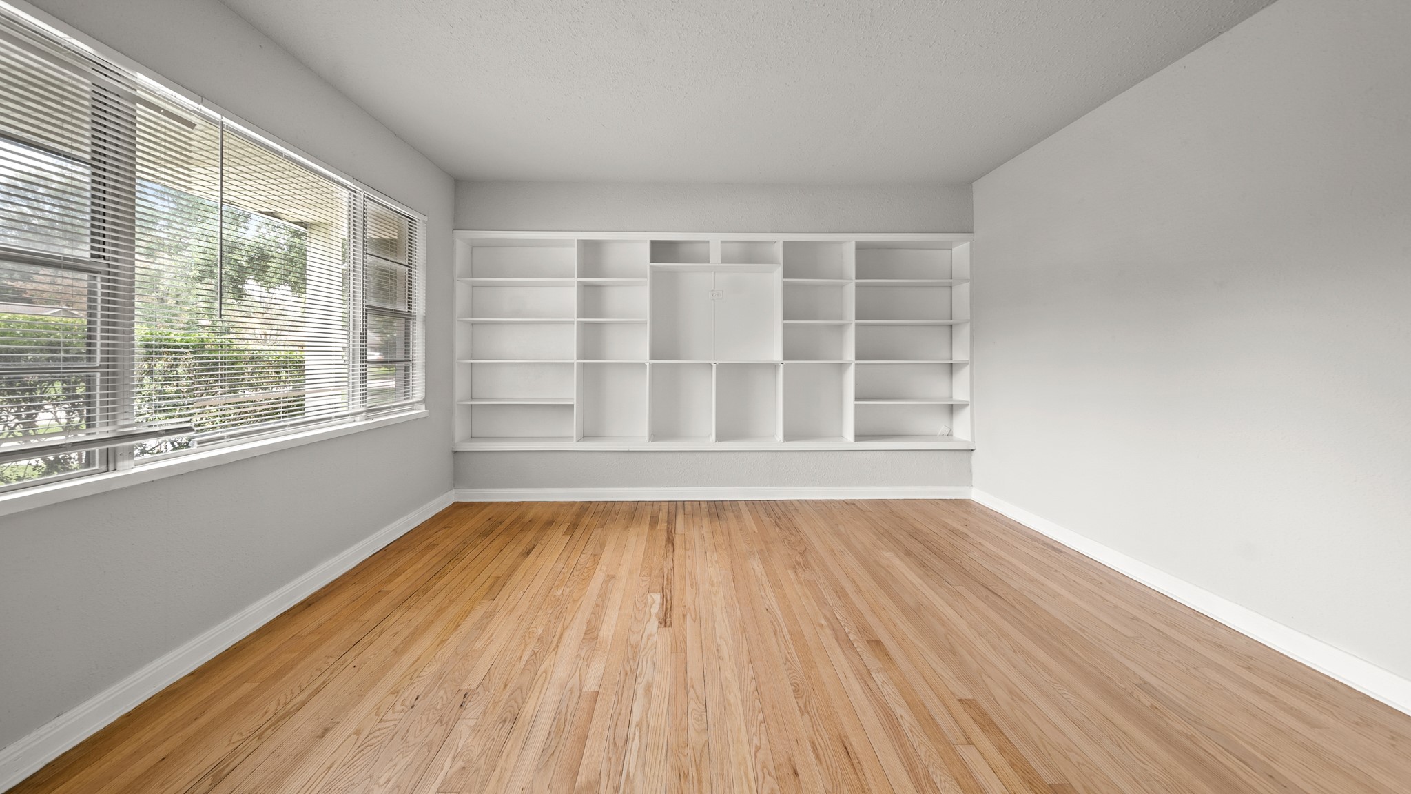 7722 El Rancho Street Houston, TX 77087 - Photo 4 of 12 Gallery Image 4