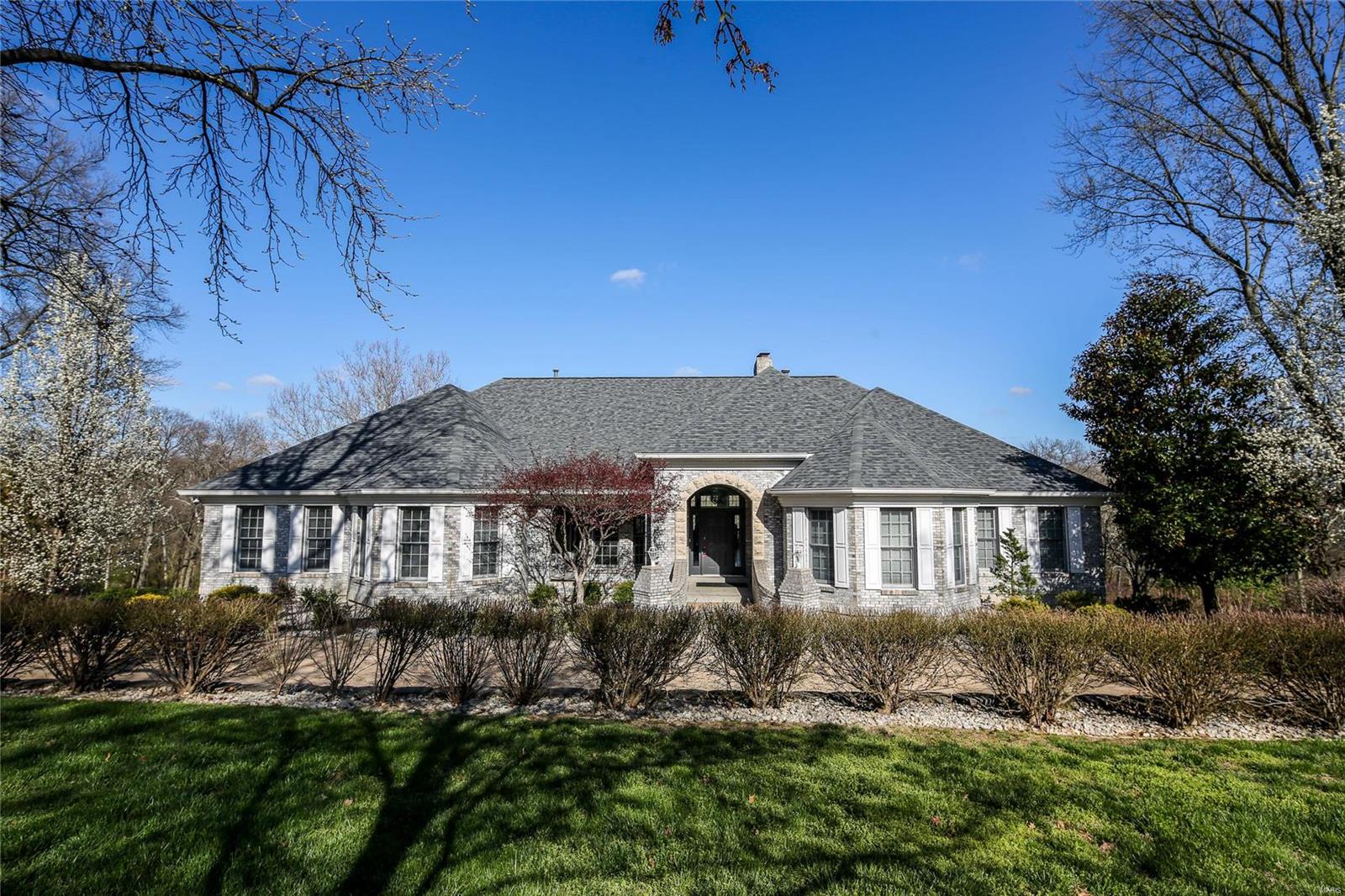 9116 Rott Road St. Louis, MO 63127 - Photo 1 of 80 Gallery Image 1