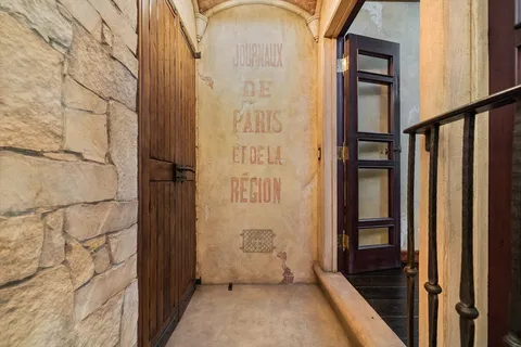 a view of an outdoor sitting space