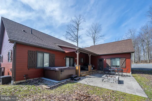 $625,000 | 94 Chimney Rock Lane, McHenry, MD 21541