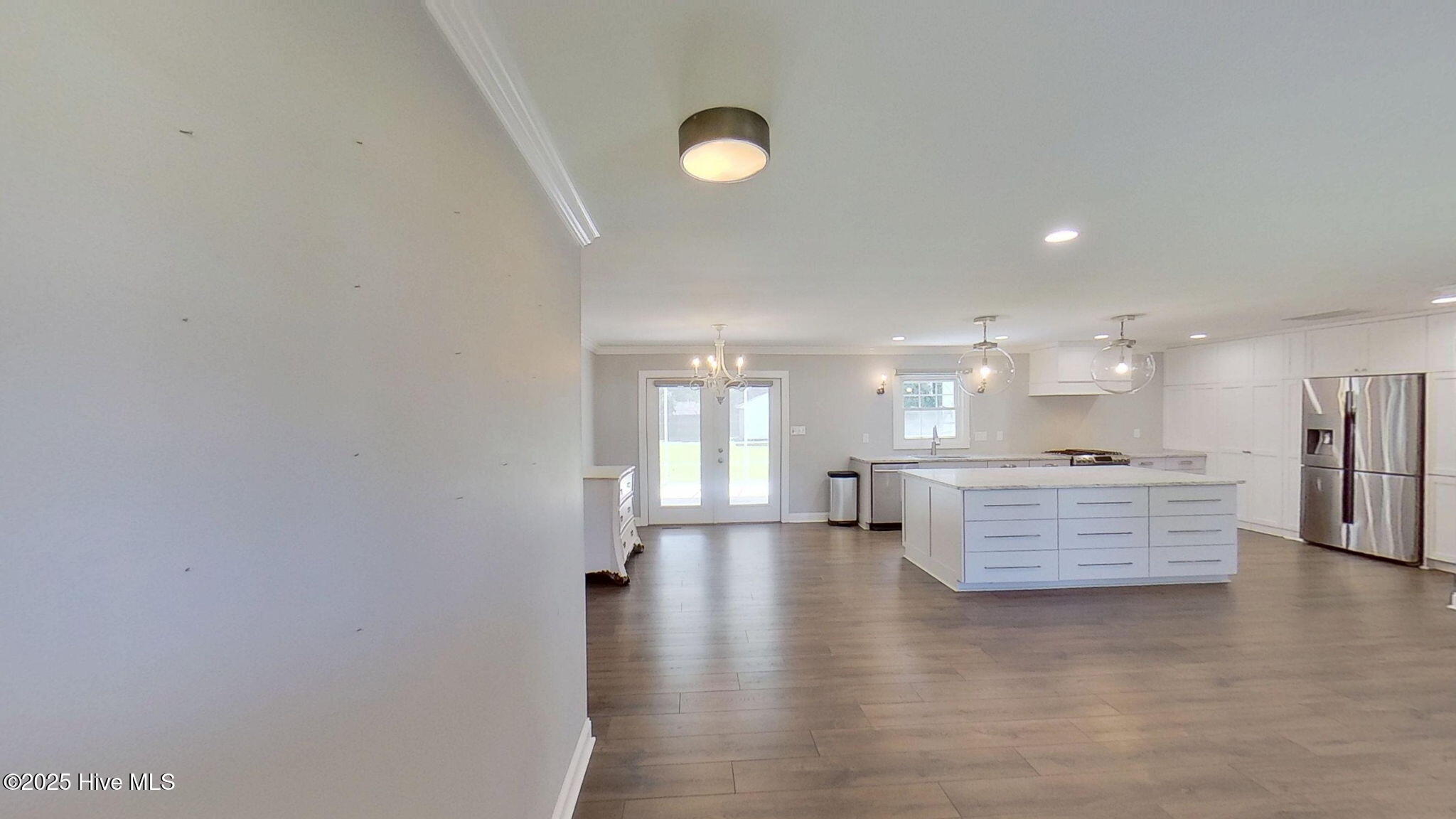 4905 Sandhurst Road Trent Woods, NC 28562 - Photo 14 of 62 27-web-or-mls-4905-Sandhurst-Rd-Trent-Wo