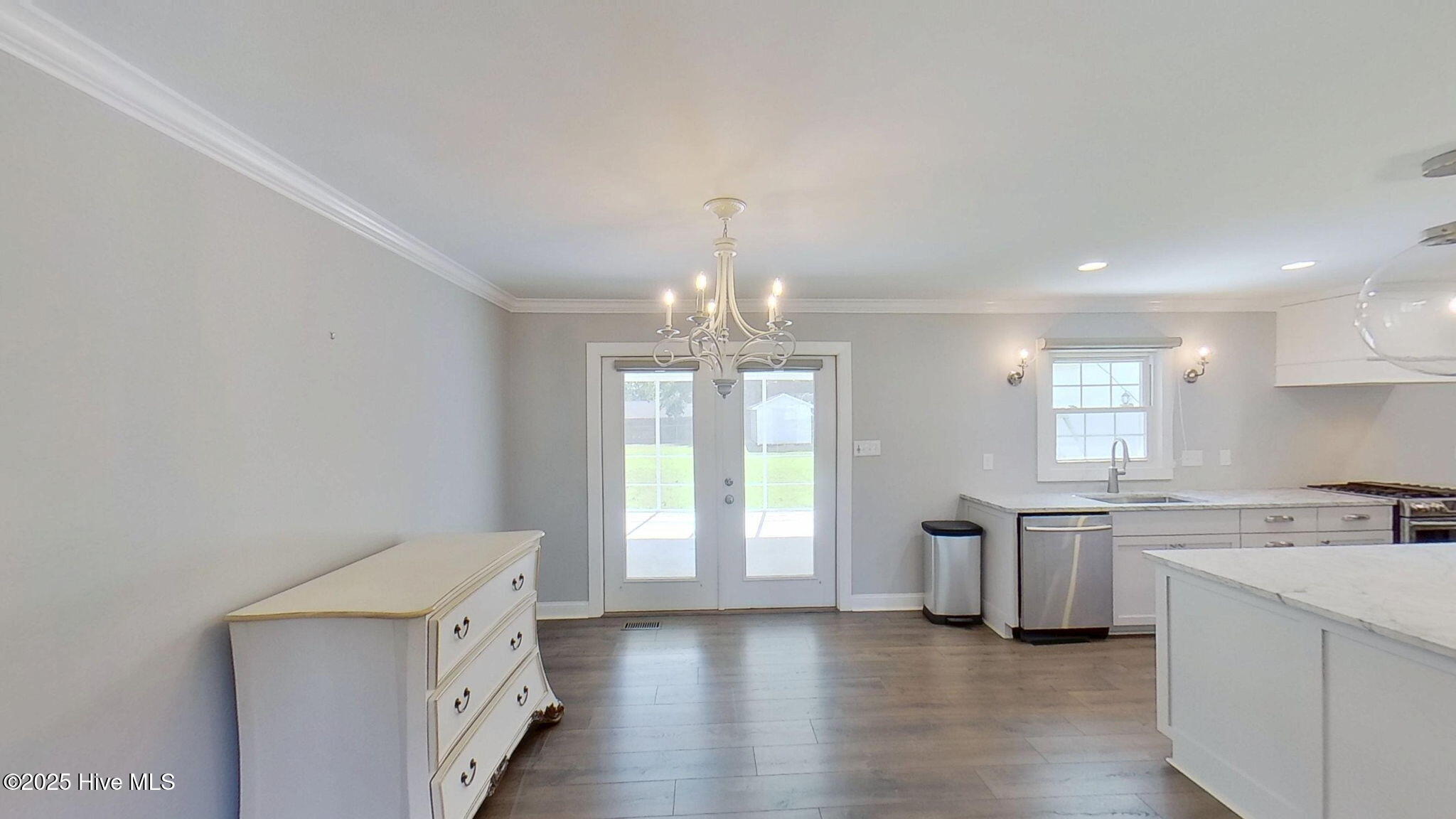4905 Sandhurst Road Trent Woods, NC 28562 - Photo 16 of 62 32-web-or-mls-4905-Sandhurst-Rd-Trent-Wo