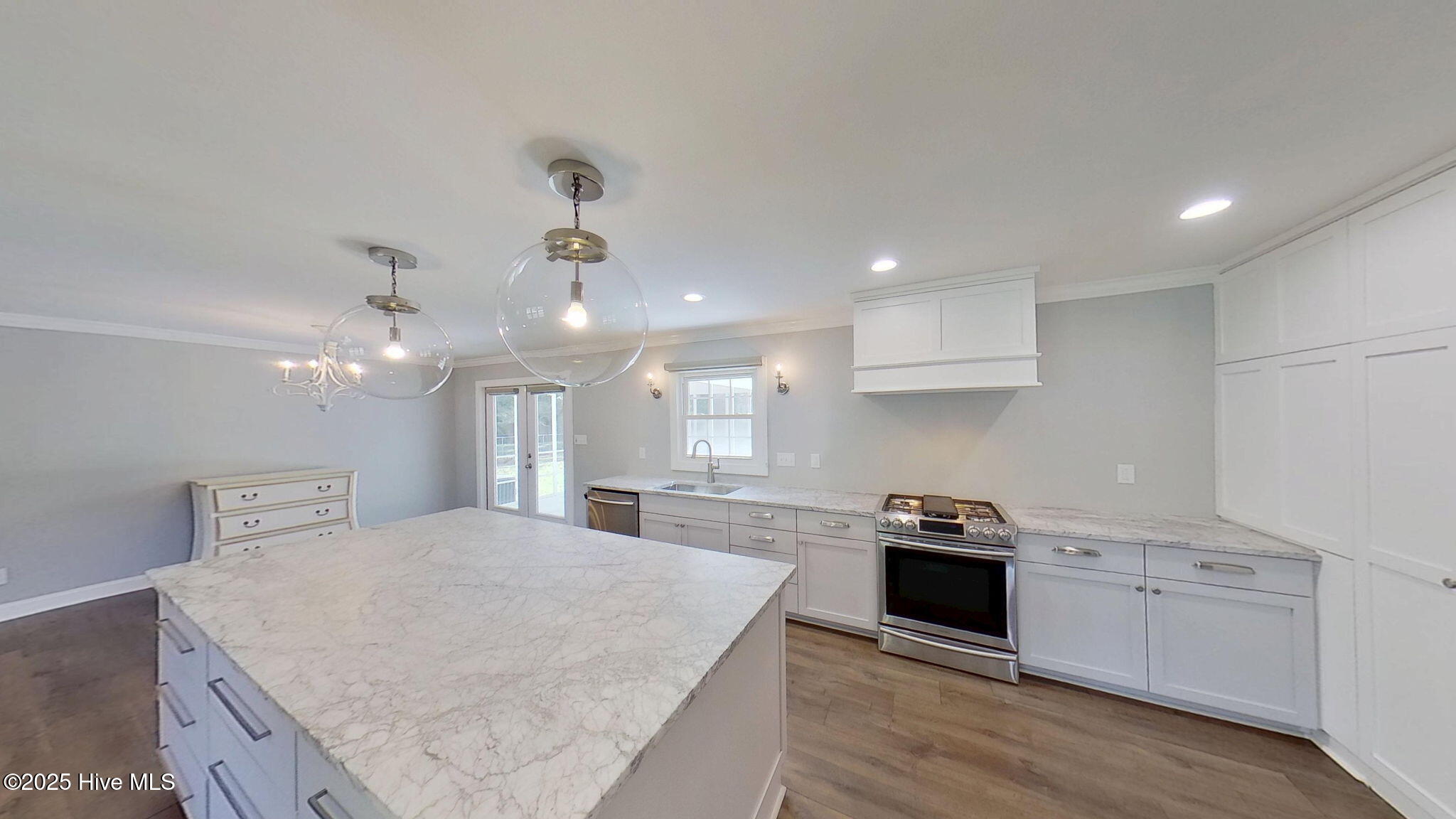 4905 Sandhurst Road Trent Woods, NC 28562 - Photo 20 of 62 43-web-or-mls-4905-Sandhurst-Rd-Trent-Wo