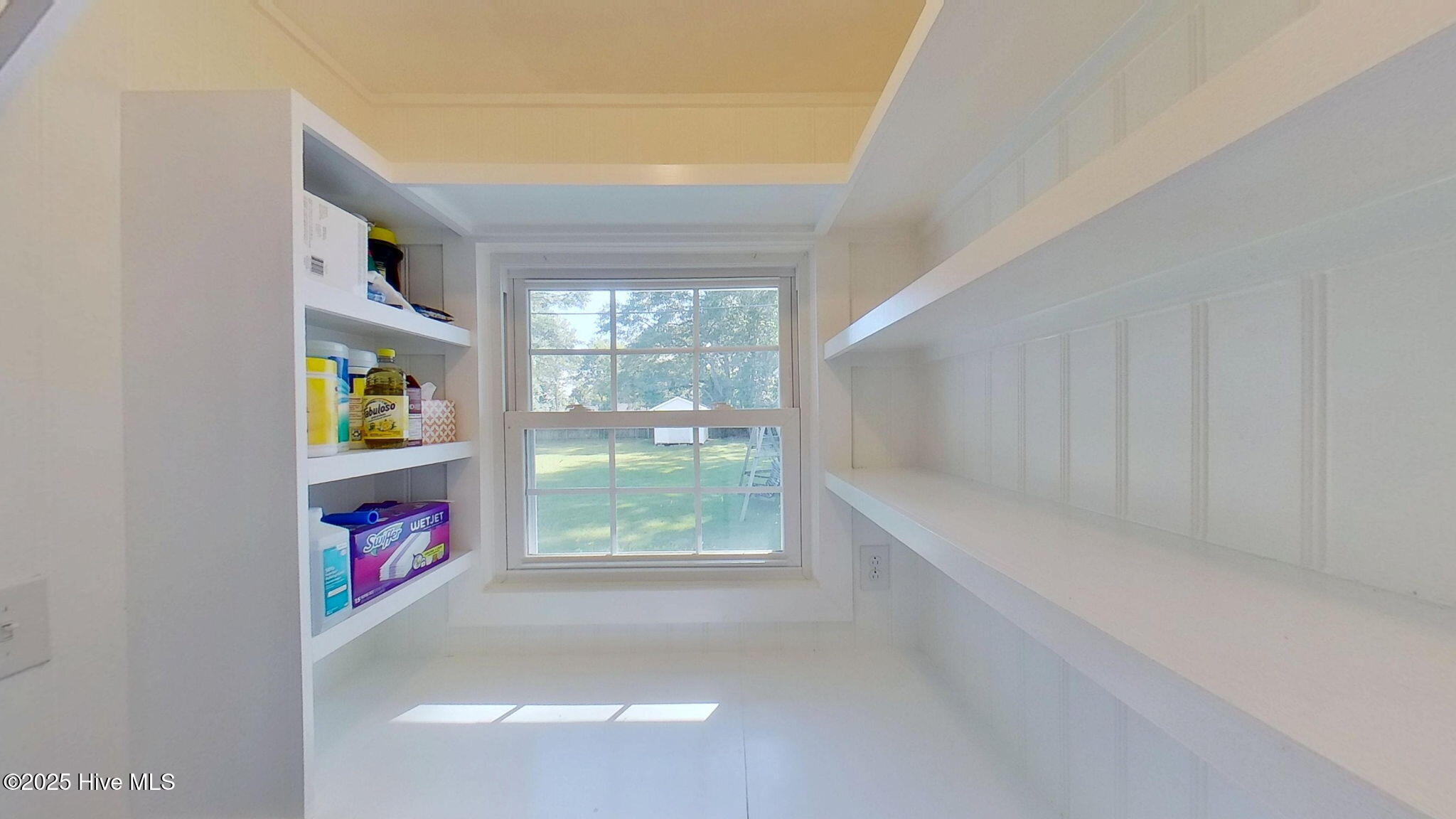 4905 Sandhurst Road Trent Woods, NC 28562 - Photo 23 of 62 46-web-or-mls-4905-Sandhurst-Rd-Trent-Wo