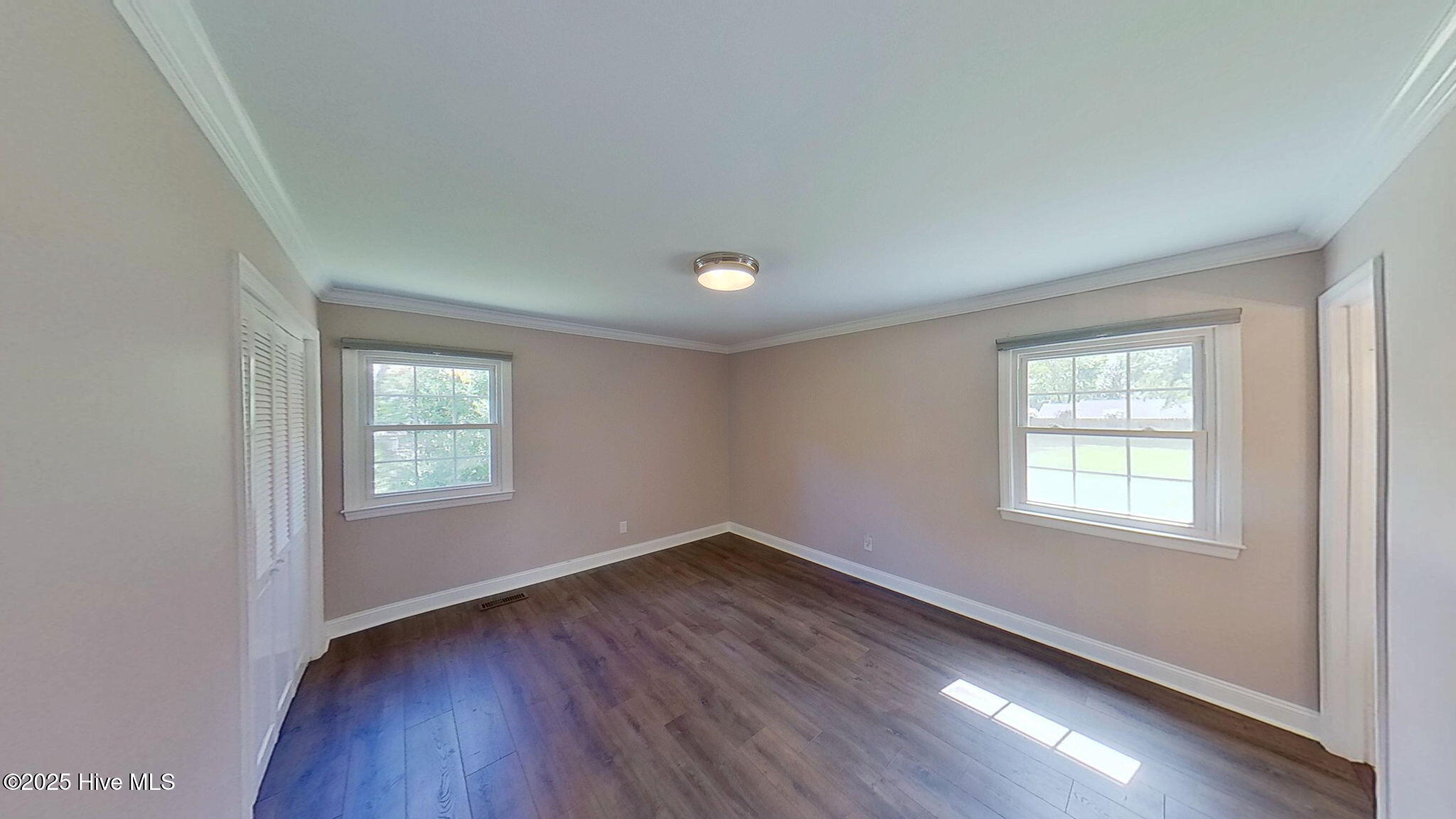 4905 Sandhurst Road Trent Woods, NC 28562 - Photo 27 of 62 55-web-or-mls-4905-Sandhurst-Rd-Trent-Wo