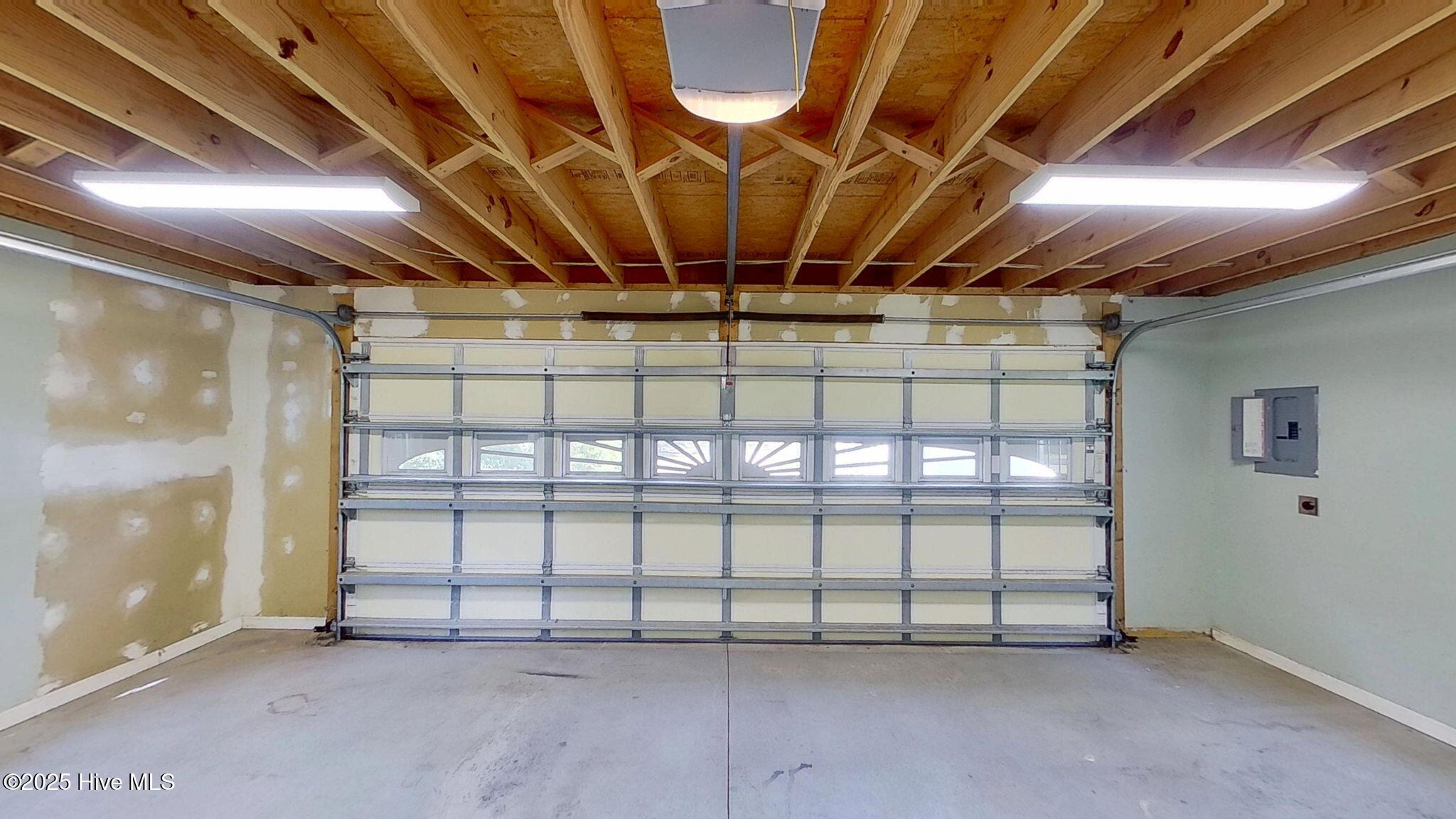 4905 Sandhurst Road Trent Woods, NC 28562 - Photo 46 of 62 37-web-or-mls-4905-Sandhurst-Rd-Trent-Wo