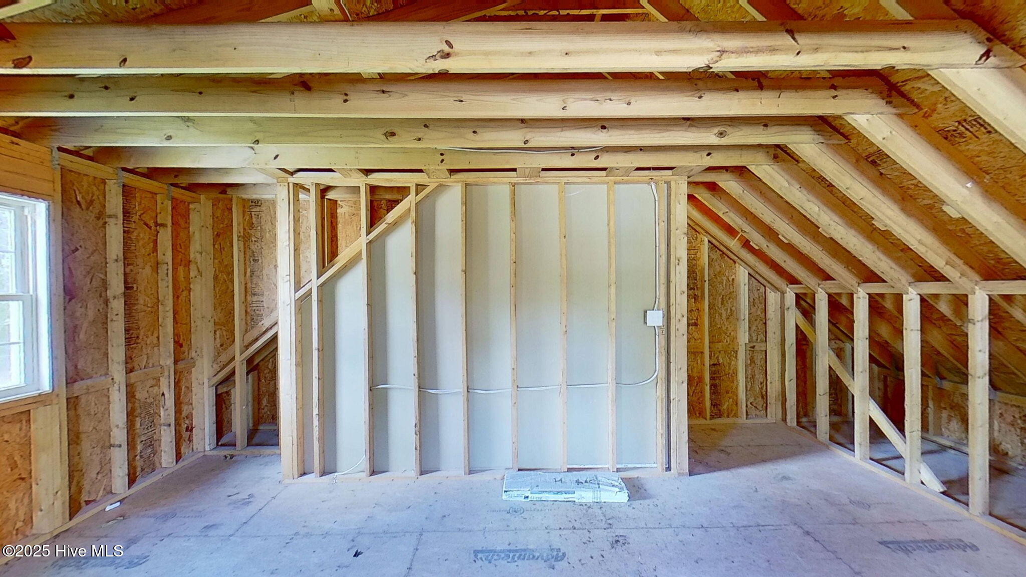 4905 Sandhurst Road Trent Woods, NC 28562 - Photo 47 of 62 39-web-or-mls-4905-Sandhurst-Rd-Trent-Wo