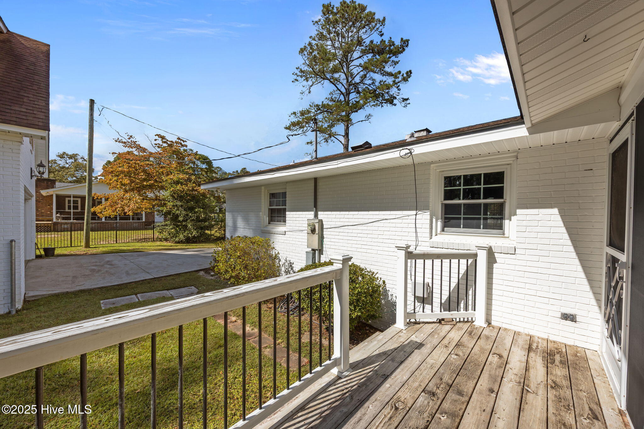 4905 Sandhurst Road Trent Woods, NC 28562 - Photo 52 of 62 4-web-or-mls-0C0A1476