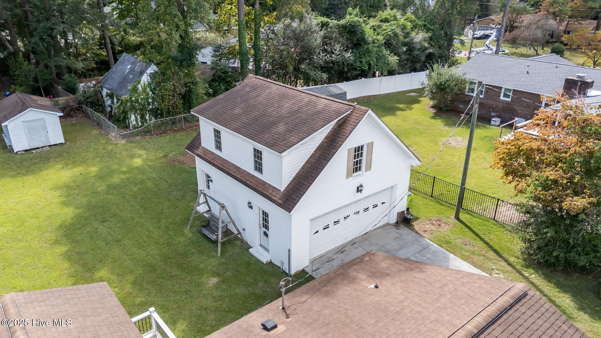 4905 Sandhurst Road Trent Woods, NC 28562 - Photo 57 of 62 19-web-or-mls-DJI_20251006141822_0029_D