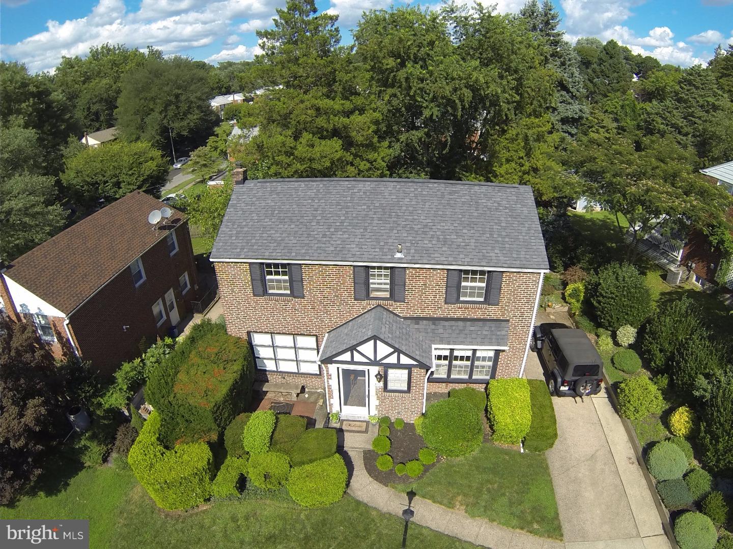 517 Maple Hill Road Havertown, PA 19083 - Photo 3 of 23