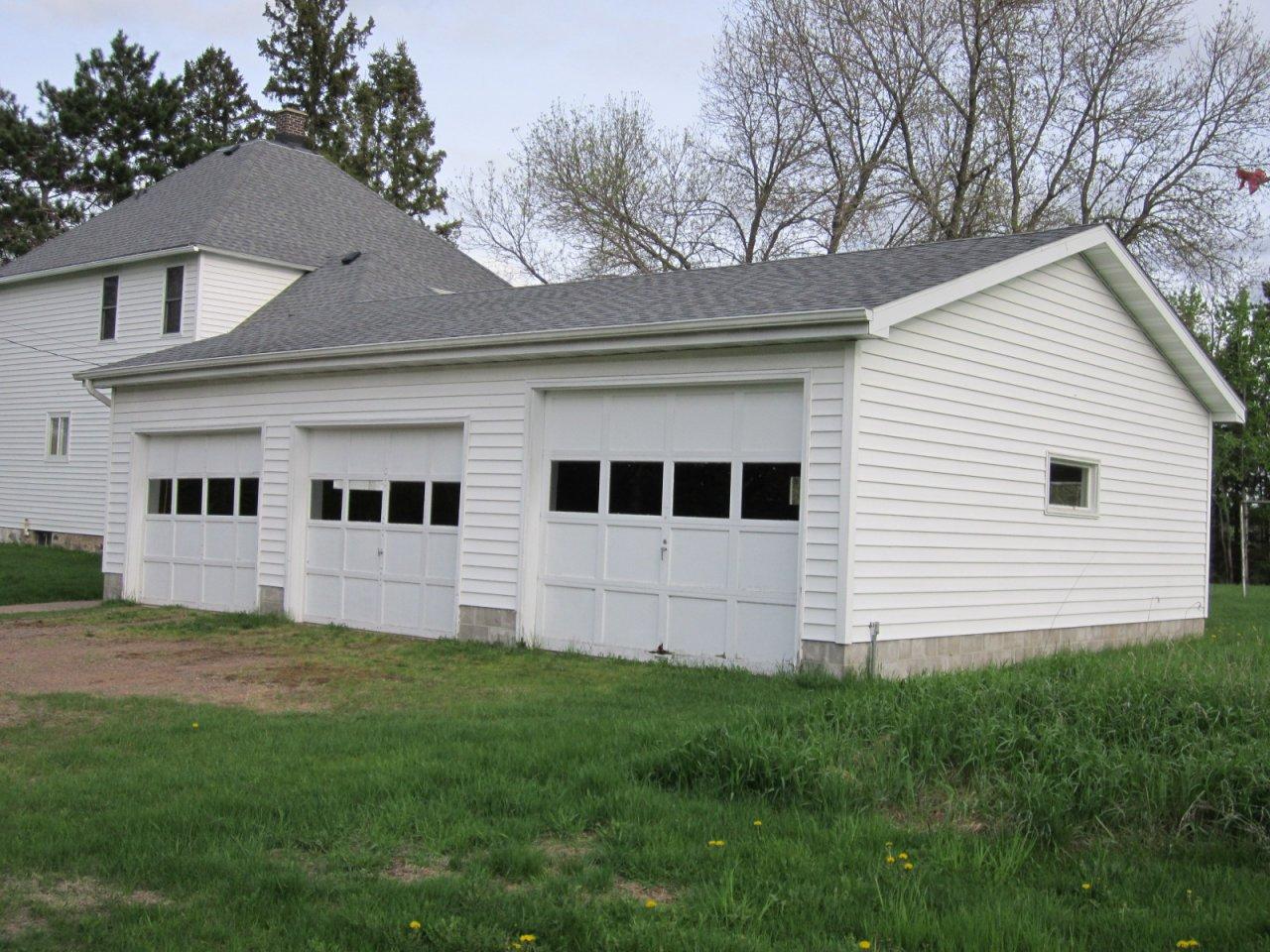 N8129 South Worcester Road Phillips, WI 54555 - Photo 11 of 17 Gallery Image 11