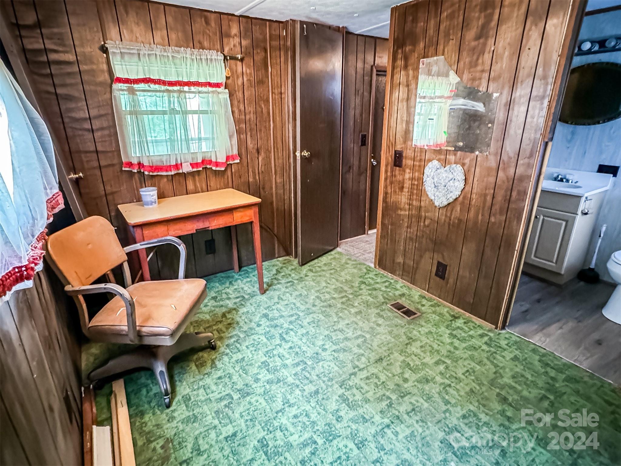 2575 West View Acres Ave Extension Hickory, NC 28601 - Photo 27 of 43 Gallery Image 27