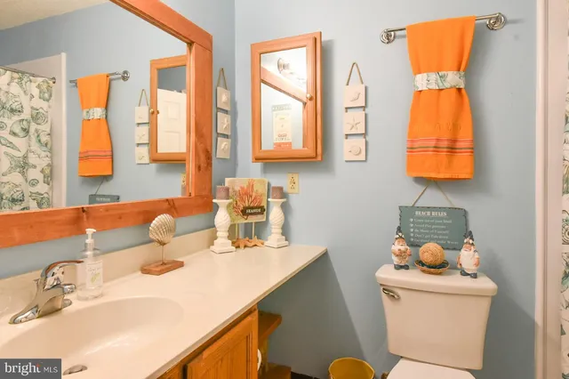 $1,300 | 14300 Jarvis Avenue, Unit A20101, Ocean City, MD 21842