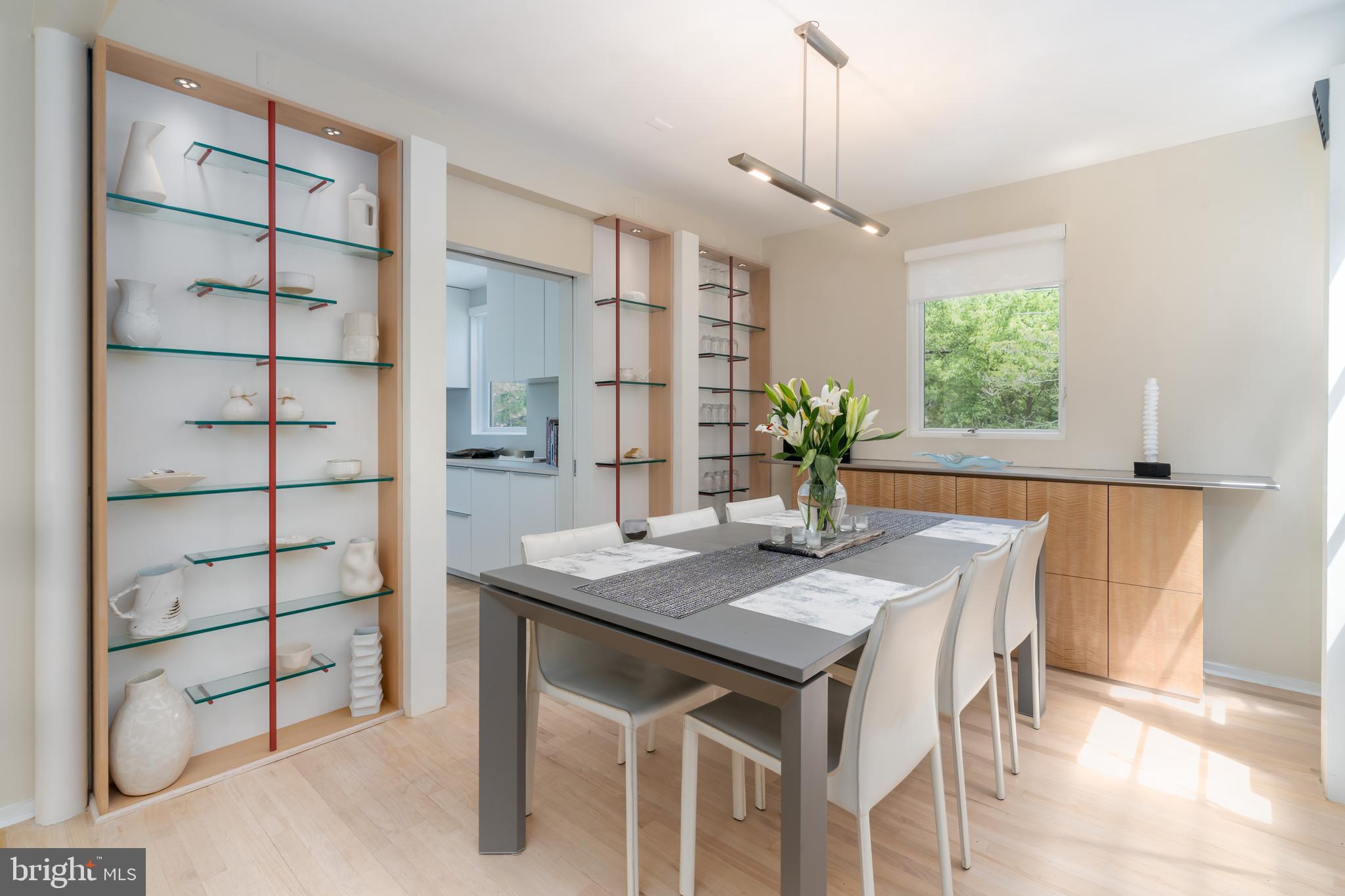 4770 Reservoir Road Northwest Washington, DC 20007 - Photo 15 of 50 Dining