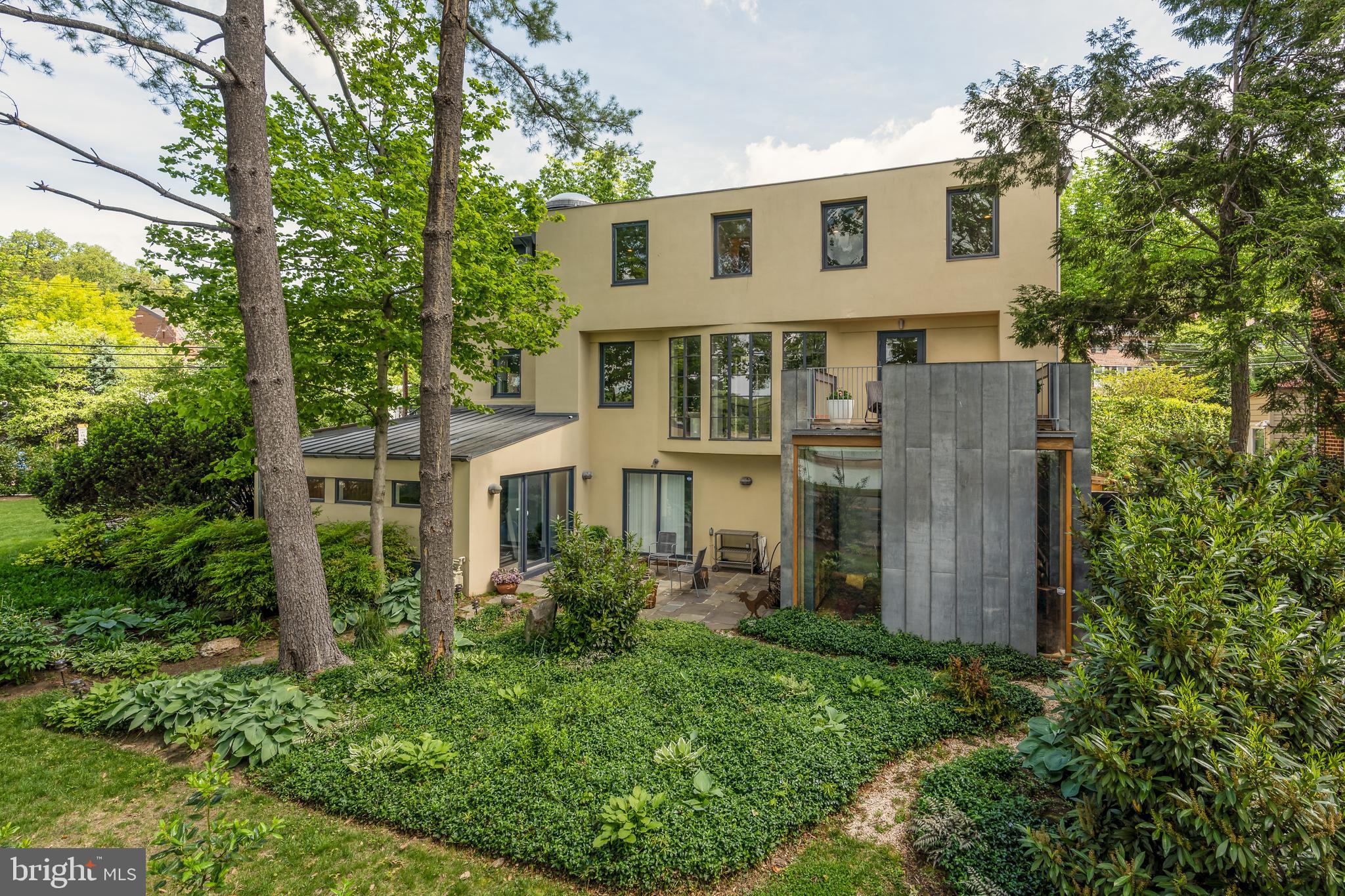 4770 Reservoir Road Northwest Washington, DC 20007 - Photo 48 of 50 Back of house with views of the Reservoir